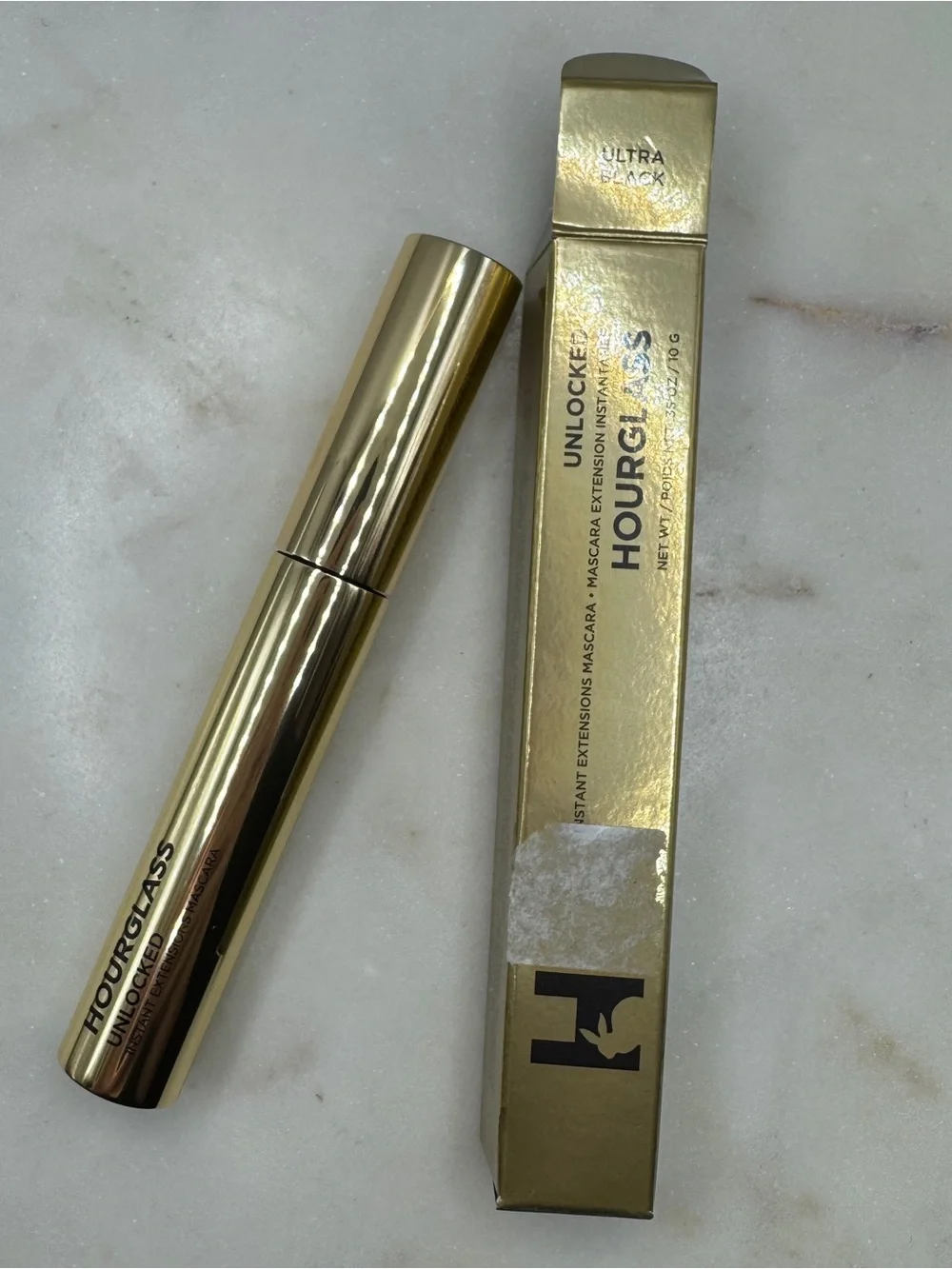 Hourglass Unlocked Instant Extensions Mascara